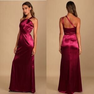 NWT Lulus Devotion to Love Wine Satin One-Shoulder
Maxi Dress Size medium
